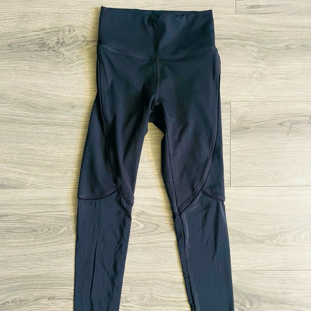 Fabletics PowerHold Mesh Leggings Size XS